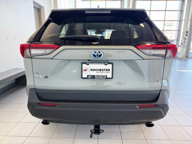 2021 Toyota RAV4 Hybrid XLE