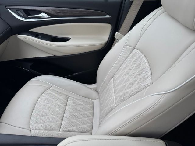 2022 Buick Enclave Avenir
