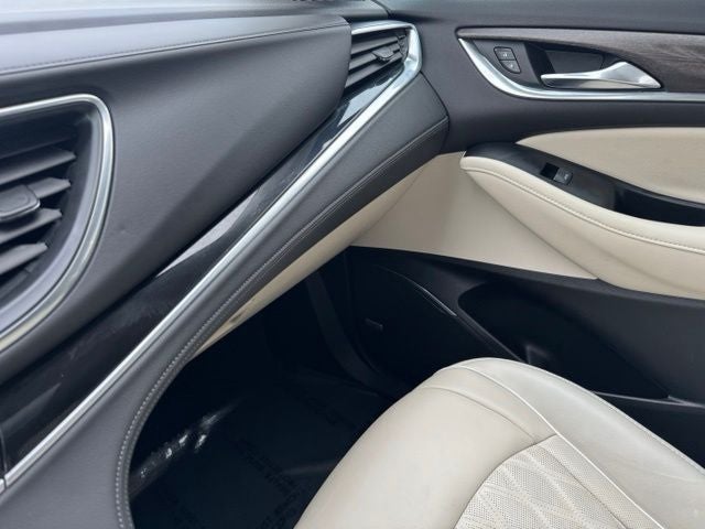 2022 Buick Enclave Avenir