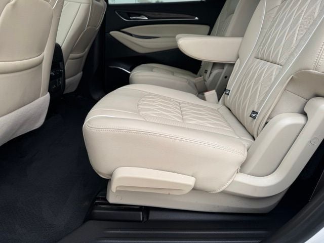 2022 Buick Enclave Avenir