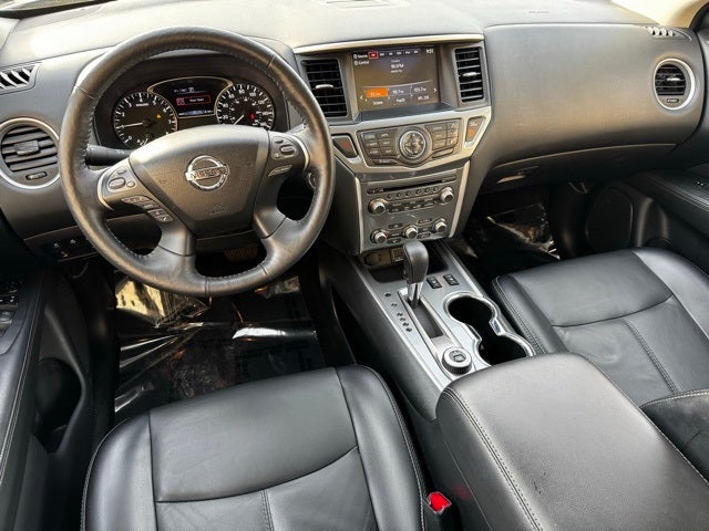 2020 Nissan Pathfinder SL