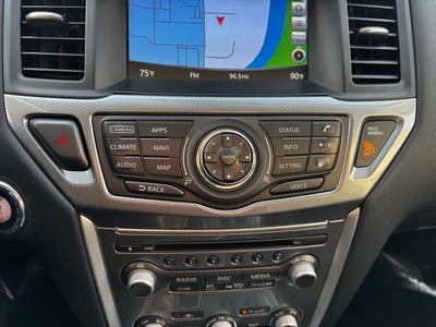 2020 Nissan Pathfinder SL