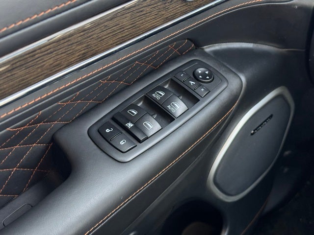 2020 Jeep Grand Cherokee Summit