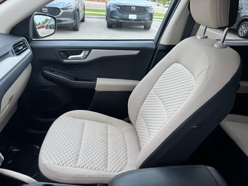 2020 Ford Escape SE FWD
