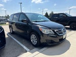 2013 Volkswagen Routan SE