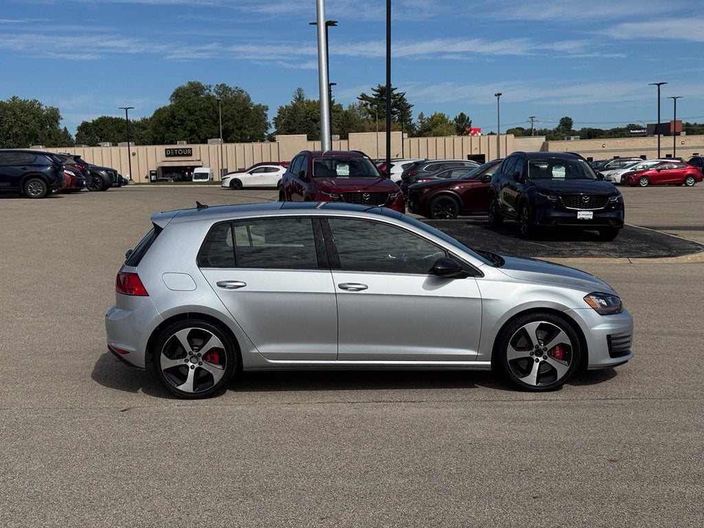 2017 Volkswagen Golf GTI SE