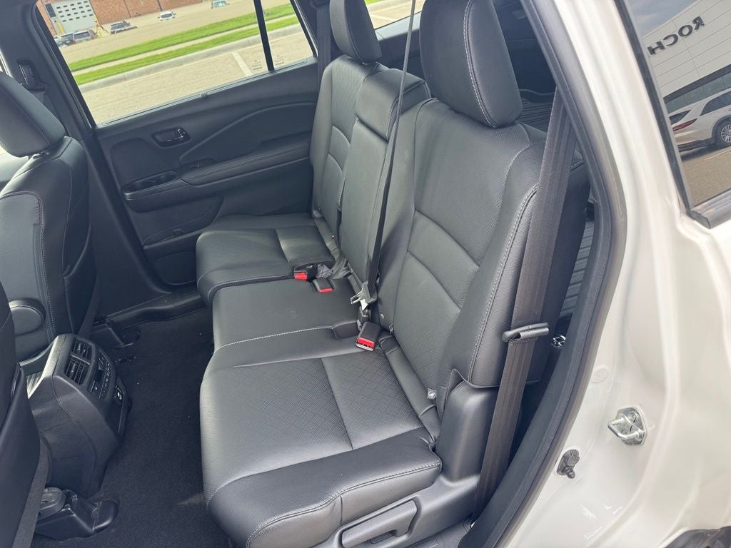 2022 Honda Passport Elite