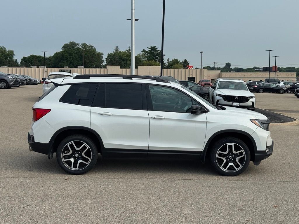 2022 Honda Passport Elite