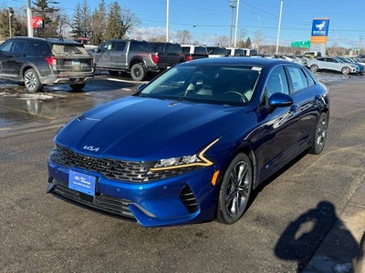 2024 Kia K5 EX w/ Panoramic Sunroof + Heated Steering Wheel