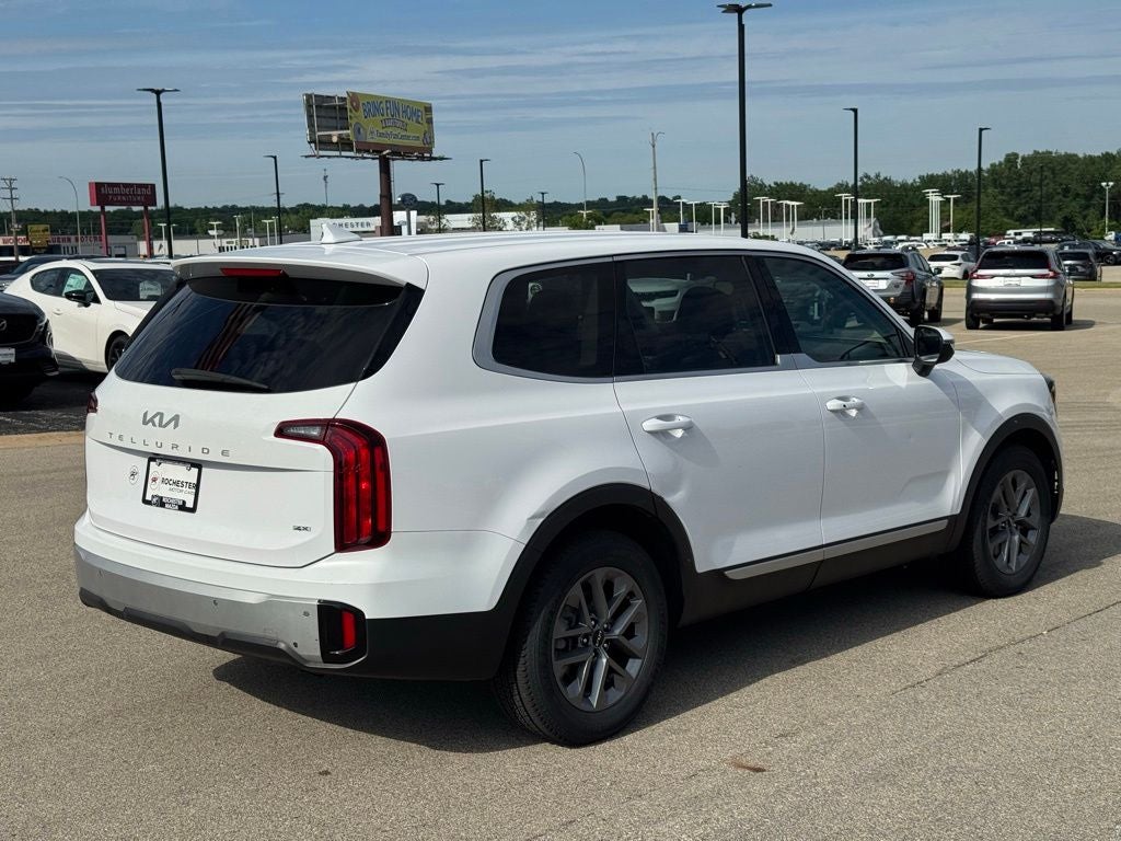 2023 Kia Telluride LX