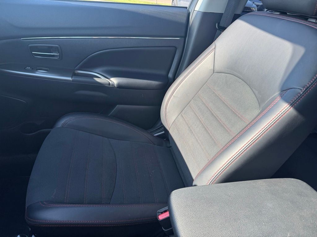 2025 Mitsubishi Outlander Sport 2.0 ES