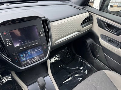 2025 Subaru Forester Base