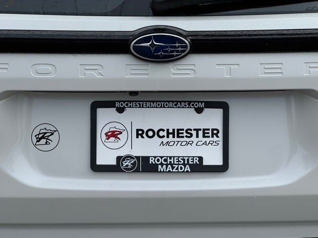 2025 Subaru Forester Base