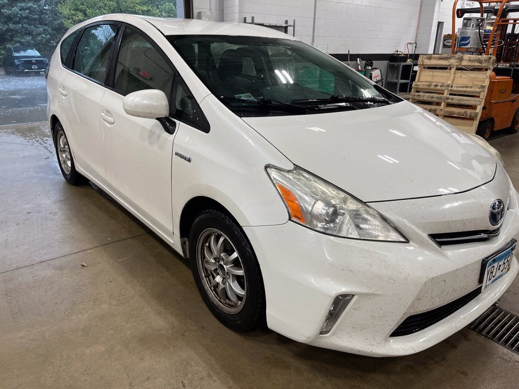 2012 Toyota Prius v Two