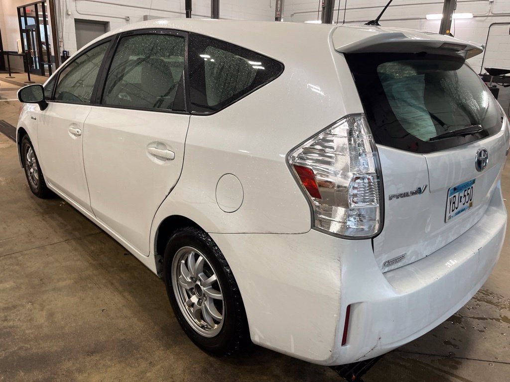 2012 Toyota Prius v Two
