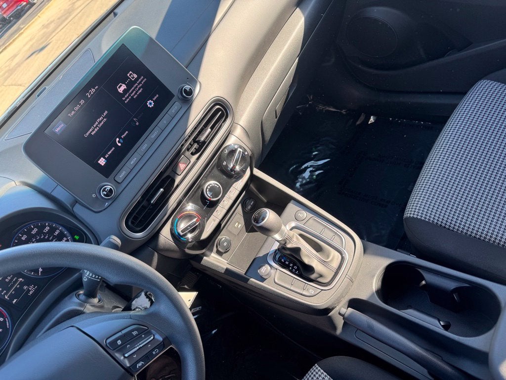 2023 Hyundai Kona SE
