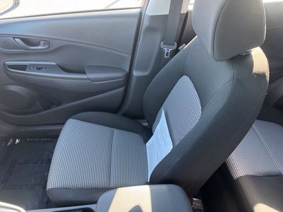 2023 Hyundai Kona SE