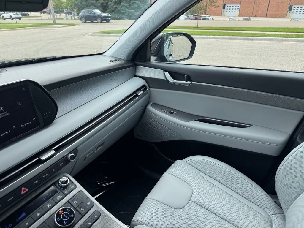 2024 Hyundai Palisade SEL 8-PASSENGER BENCH SEATING