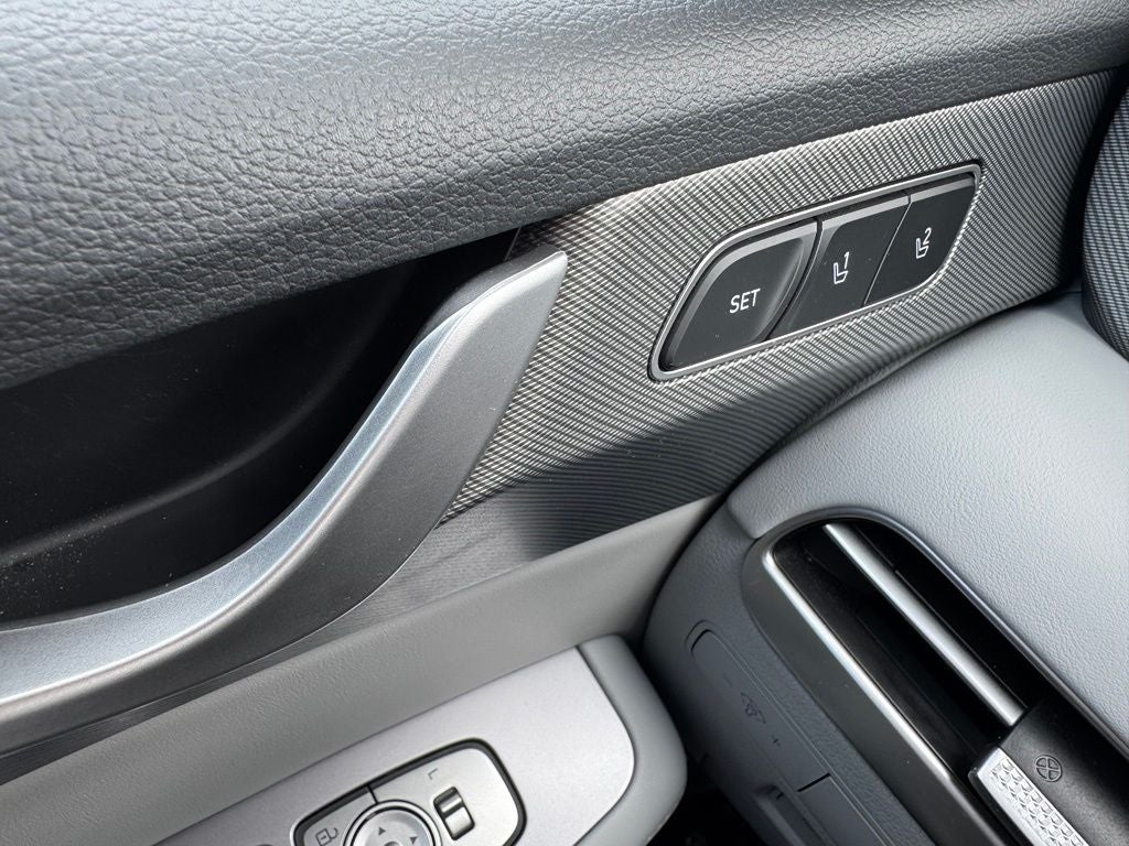 2024 Hyundai Palisade SEL 8-PASSENGER BENCH SEATING