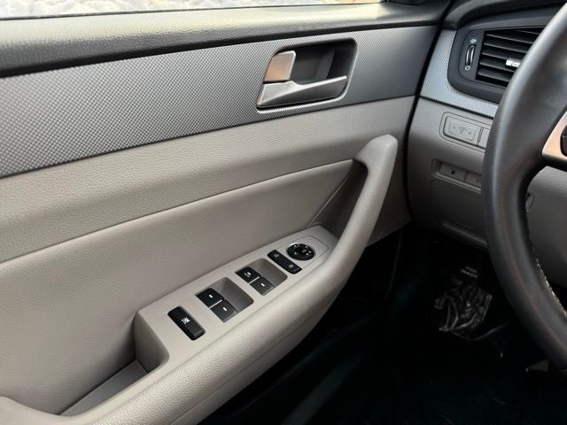 2019 Hyundai Sonata Hybrid SE