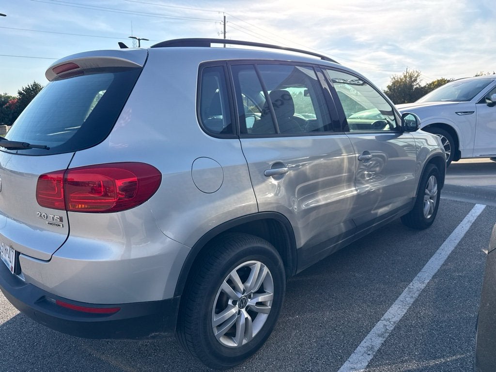 2015 Volkswagen Tiguan S 4Motion
