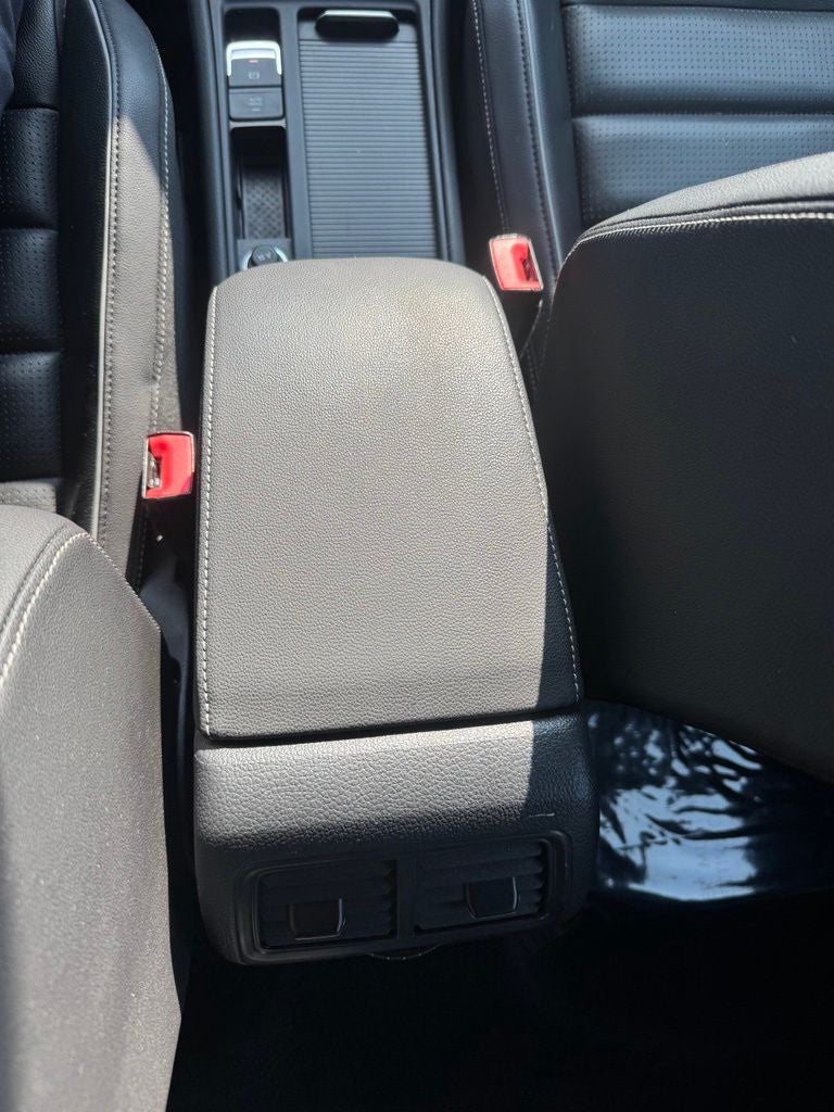 2019 Volkswagen Golf R DCC & Navigation 4Motion