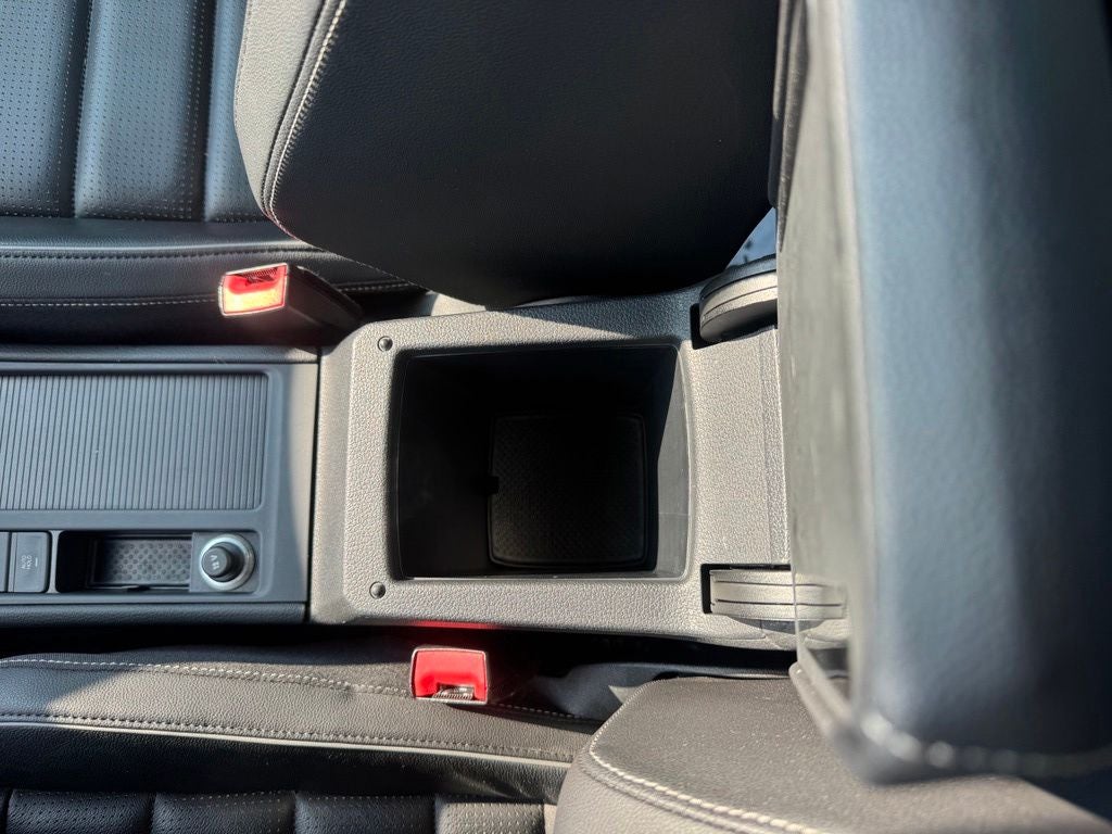 2019 Volkswagen Golf R DCC & Navigation 4Motion