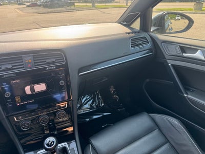 2019 Volkswagen Golf R DCC & Navigation 4Motion