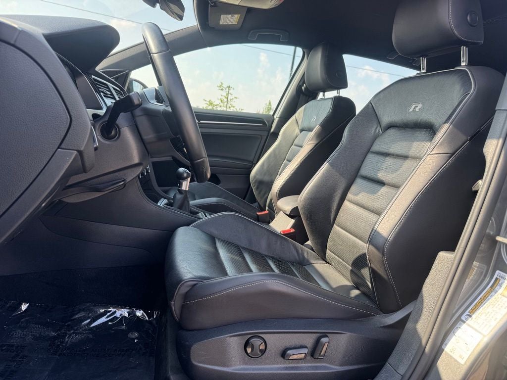 2019 Volkswagen Golf R DCC & Navigation 4Motion