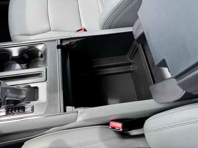 2025 Ford F-150 Lightning Flash w/ Heated Steering Wheel