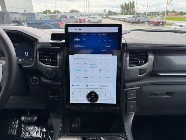 2025 Ford F-150 Lightning Flash w/ Heated Steering Wheel