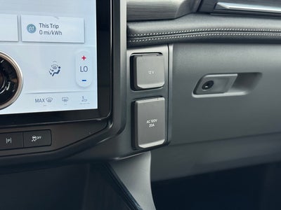 2025 Ford F-150 Lightning Flash w/ Heated Steering Wheel