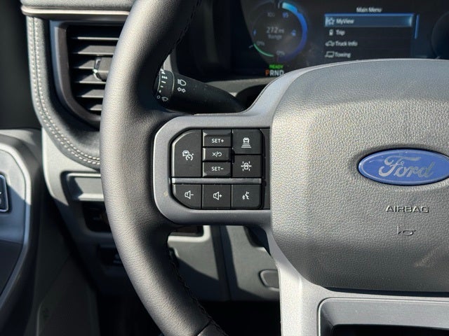 2025 Ford F-150 Lightning Flash w/ Heated Steering Wheel