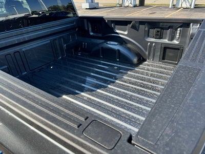 2025 Ford F-150 Lightning Flash w/ Heated Steering Wheel