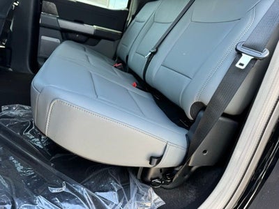 2025 Ford F-150 Lightning Flash w/ Extended Range Battery + Mobile Cord