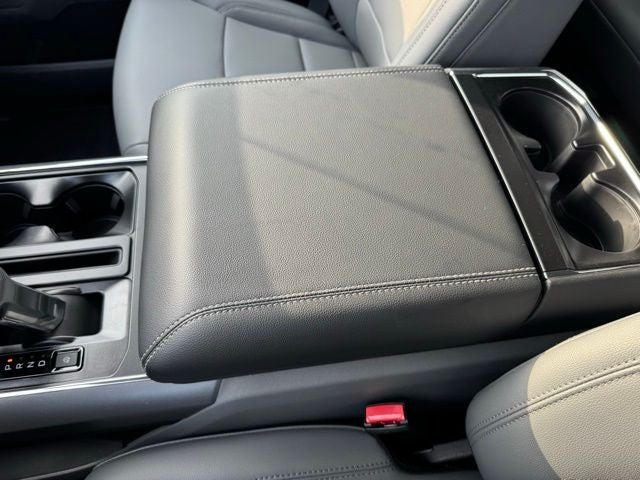 2025 Ford F-150 Lightning Flash w/ Mobile Power Cord + Heated Steering Wheel