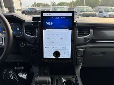 2025 Ford F-150 Lightning Flash w/ Mobile Power Cord + Heated Steering Wheel