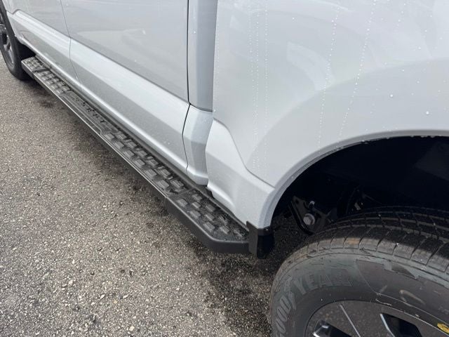 2025 Ford F-150 Lightning Flash w/ Mobile Power Cord + Heated Steering Wheel