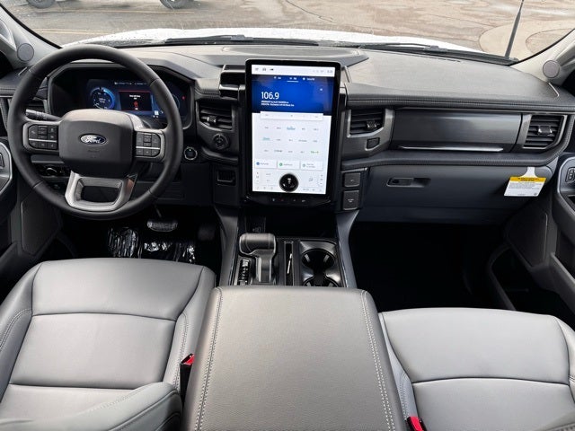 2025 Ford F-150 Lightning Flash w/ Extended Range Batt