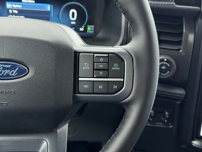 2025 Ford F-150 Lightning Flash w/9.6KW Pro Power Onboard + Max Tow