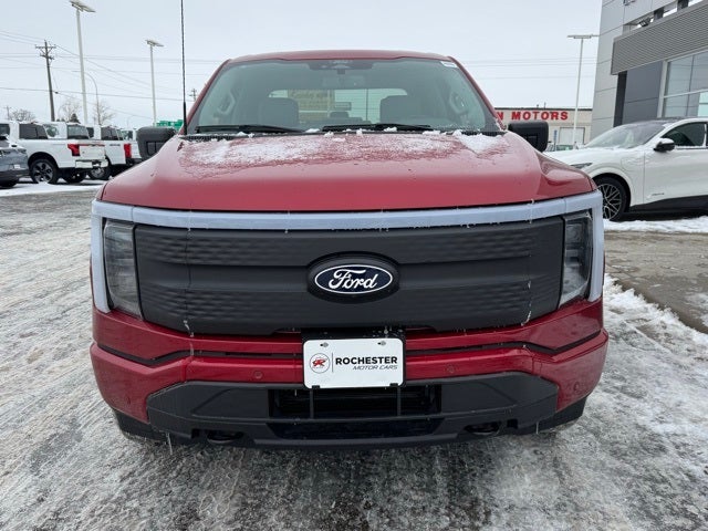 2025 Ford F-150 Lightning Flash w/9.6KW Pro Power Onboard + Max Tow