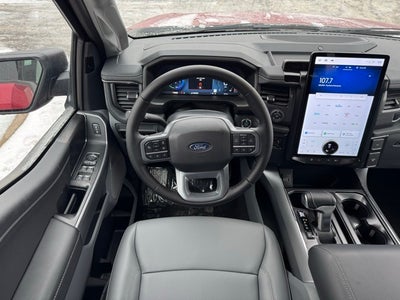 2025 Ford F-150 Lightning Flash w/9.6KW Pro Power Onboard + Max Tow