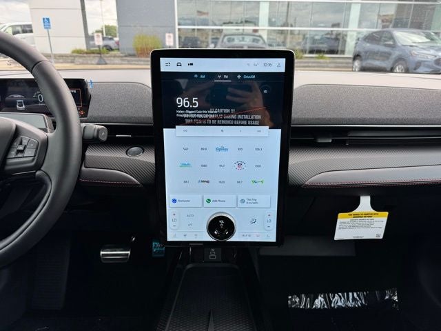 2025 Ford Mustang Mach-E Premium w/ Sport Appearance Pack + Panoramic Fixed-Glass R