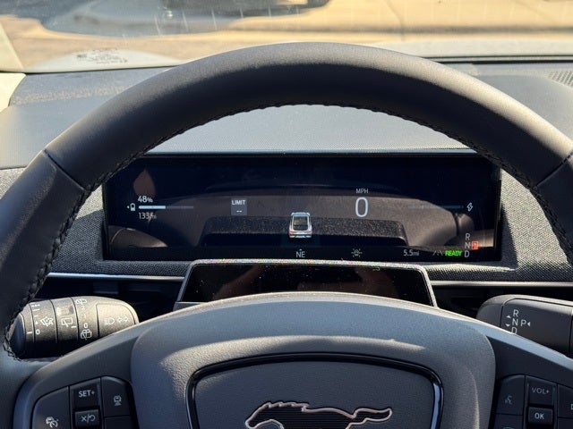 2025 Ford Mustang Mach-E Premium w/Extended Range