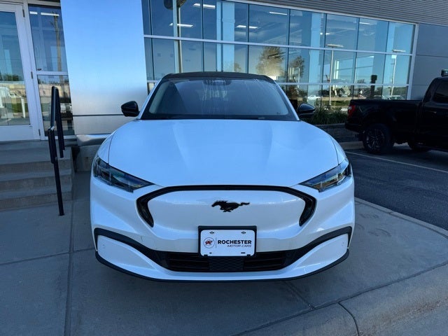 2025 Ford Mustang Mach-E Premium Extended Rang w/ Panoramic Glass Roof
