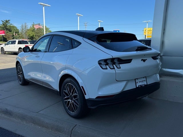 2025 Ford Mustang Mach-E Premium Extended Rang w/ Panoramic Glass Roof
