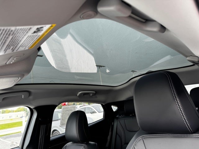 2025 Ford Mustang Mach-E Premium w/Extended Range + Panoramic Vista Roof