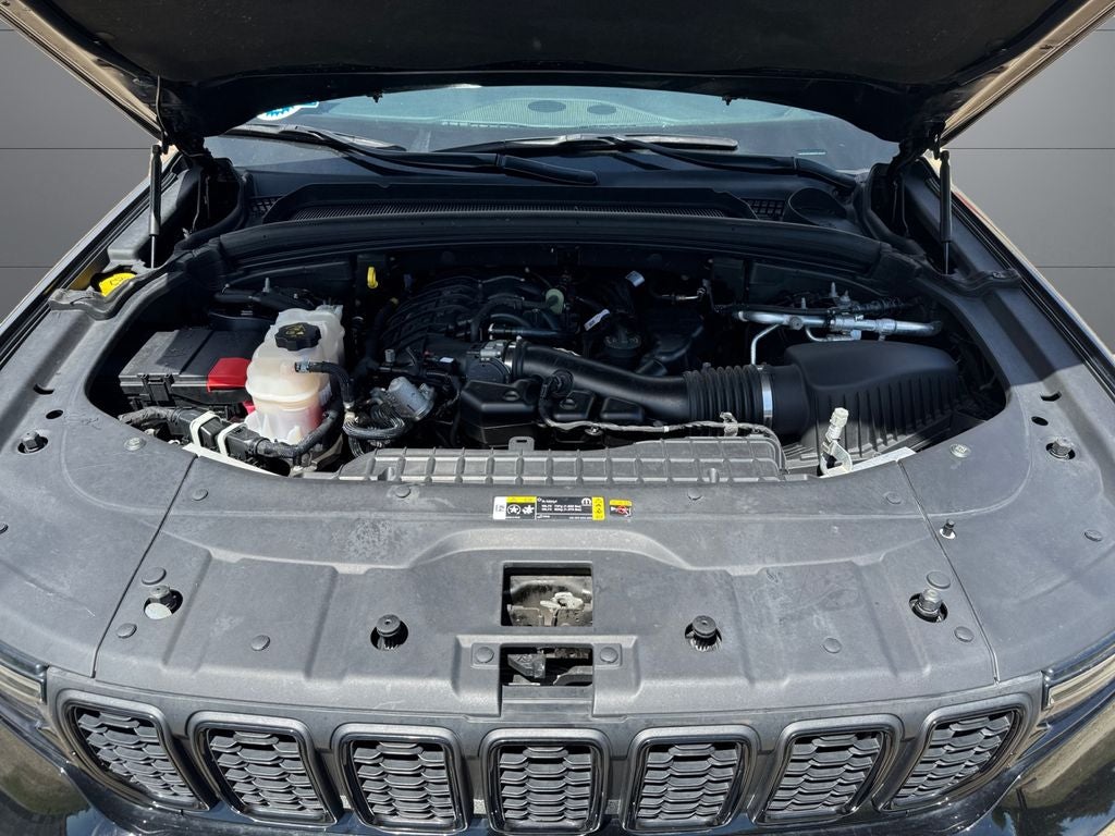 2022 Jeep Grand Cherokee L Altitude 4WD