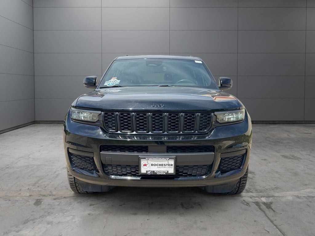 2022 Jeep Grand Cherokee L Altitude 4WD
