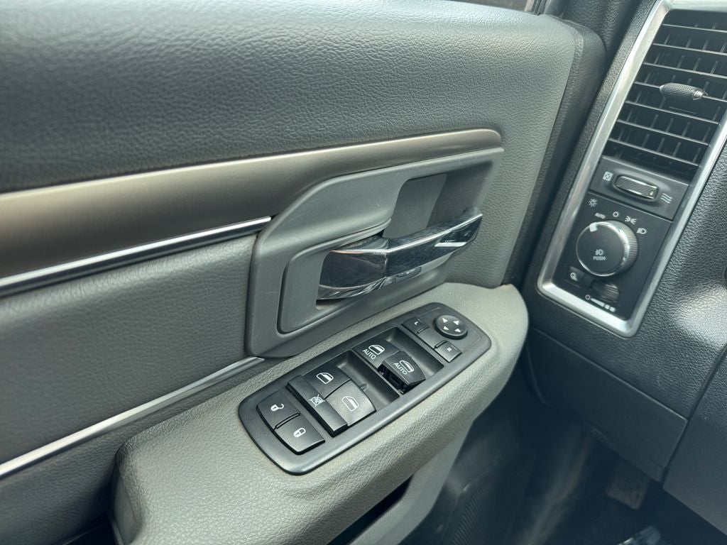 2018 RAM 1500 SLT 4WD